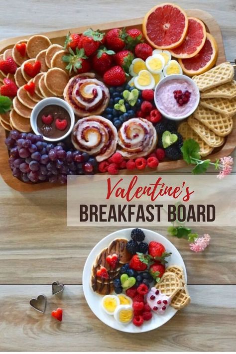 Valentine's Breakfast, Breakfast Charcuterie Board, Breakfast Charcuterie, Valentines Brunch, Valentines Recipes Desserts, Freeze Pancakes, Valentines Breakfast, Lunch Catering, Breakfast For A Crowd