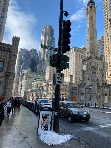 downtown chicago #chicago #street #downtown #city Streets Of Chicago, Chicago Downtown Aesthetic, Chicago Illinois Aesthetic, Downtown Chicago Aesthetic, Chiraq Chicago, City Aesthetic Chicago, Chicago City Aesthetic, Aesthetic Chicago, Chicago Wallpaper