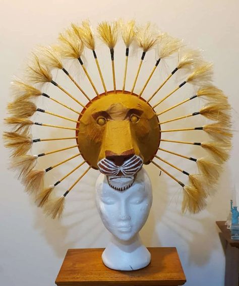 Lion King Masks Diy, Lion King Costumes Diy, Lion King Costumes, Lion King Mask, Rafiki Lion King, Lion King Play, Lion King Animals, Lion King Costume, Lion Party