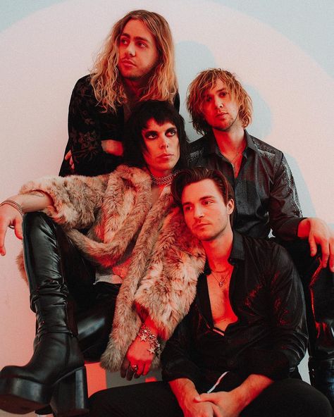 The Struts Band, Luke Spiller, Kiss Songs, Johnny B Goode, Phil Collen, Four Winds, Robbie Williams, Celebrity Design, Rock Legends