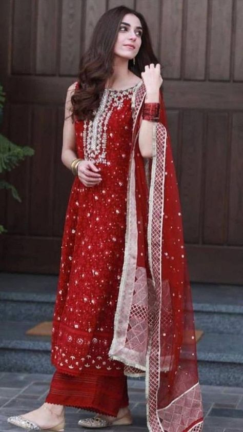 Maya Ali Suits, Maya Ali Outfits, Nayra Style Suit, Kurta And Palazzo, Maya Ali, Wedding Party Wear, Special Dress, Indian Designer Suits, New Year Special