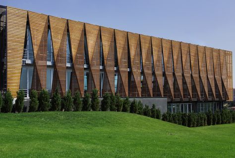 Office Building In Istanbul, Turkey, designed by Tago Architects - photo by Gürkan Akay, via archdaily Digital Architecture, Building Skin, Factory Architecture, Wood Facade, Race Tracks, Glass Building, Creative Architecture, Design Exterior, Building Facade