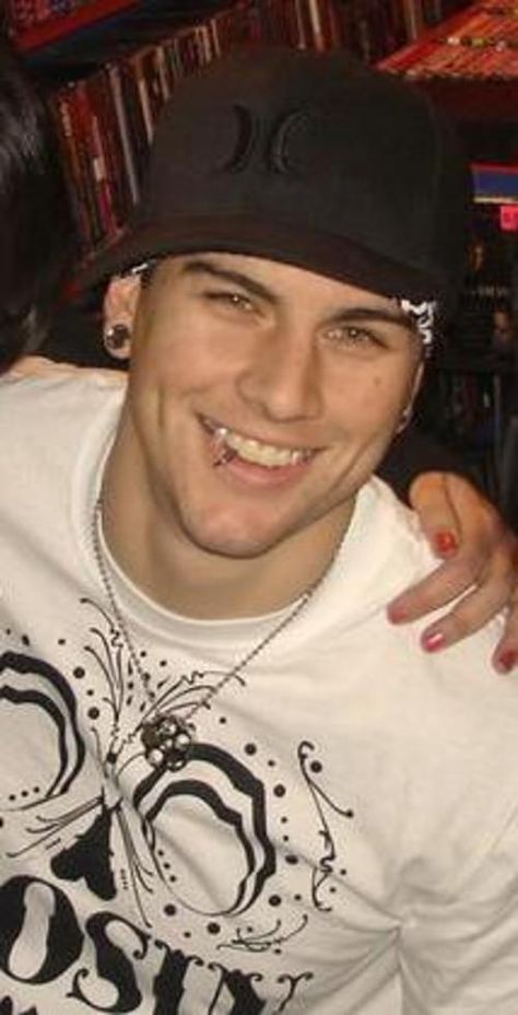 Can't help but love the smile Matt Sanders, Matt Shadows, M Shadows, Beautiful Disaster, Avenged Sevenfold, The Twilight Saga, Dream Guy, All Music, Man Crush