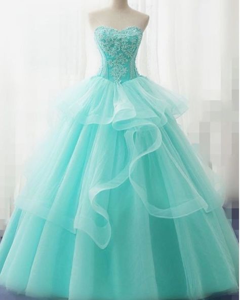 Quinceanera Dresses Green, Flowery Dresses, Quinceanera Dresses Pink, Green Tulle, Senior Prom Dresses, Quinceanera Dress, Backless Prom Dresses, Pretty Prom Dresses, Sequin Party Dress