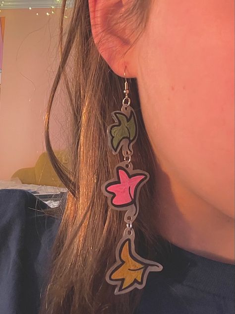 Atla Earrings, Heartstopper Earrings, Heartstopper Jewelry, Cute Shrinky Dink Ideas, Homemade Earrings Ideas, Funky Earrings Diy, Weird Earrings Aesthetic, Shrinky Dink Ideas, Gay Earrings