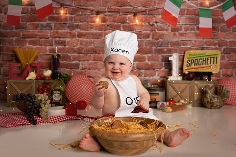 Spaghetti Smash First Birthday, Pasta First Birthday Party, Pizza Smash Cake Photoshoot, Spaghetti First Birthday Photos, Pizza Cake Smash, Baby Pasta, Easter Photography, Sitter Sessions, 1st Birthday Photoshoot