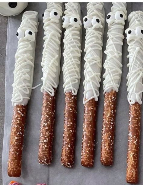 12 Mummy / Halloween Pretzel Rods - Etsy Halloween Pretzel Rods, Ghost Pretzels, Halloween Pretzels Rods, Covered Pretzel Rods, Halloween Pretzels, Halloween Sleepover, Halloween 1st Birthdays, Chocolate Covered Pretzel, Chocolate Covered Pretzel Rods