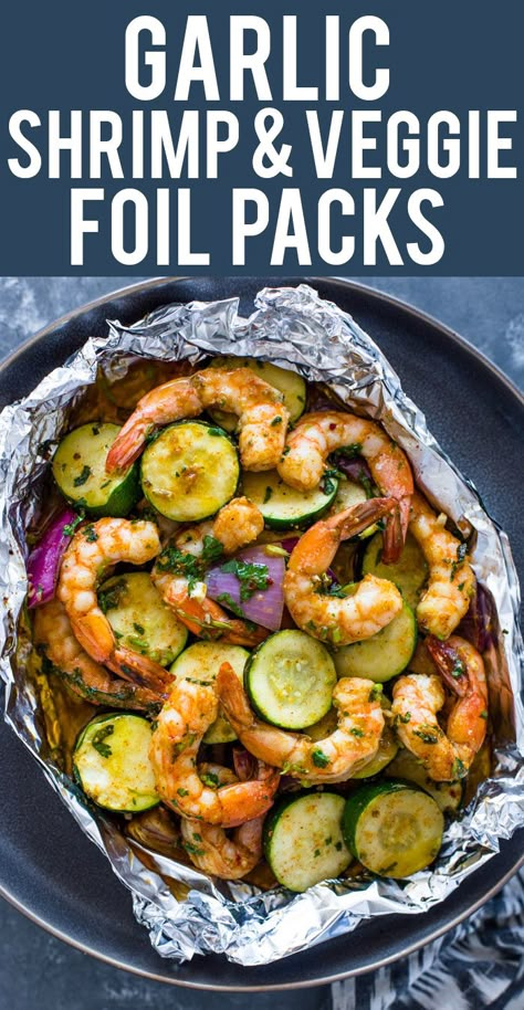 Garlic Shrimp and Veggie Foil Packs Foil Packet Recipes, Foil Meals, Foil Pack Dinners, Foil Packet Dinners, Foil Pack Meals, Foil Dinners, Foil Packs, Foil Packet Meals, Shrimp And Vegetables