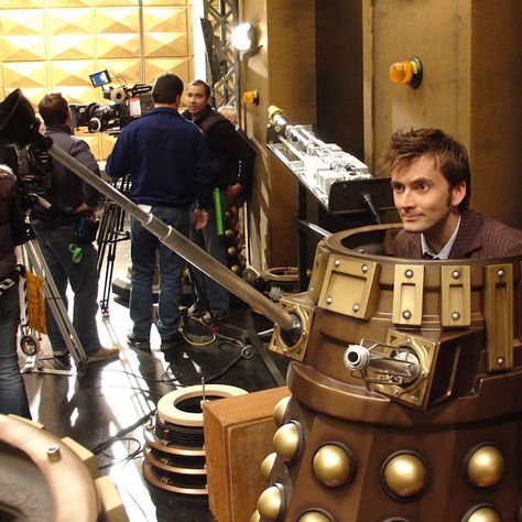 PHOTOS: David Tennant Behind The Scenes Of Doctor Who Doctor Who Behind The Scenes, Blake Steven, Doctor Who Cast, Doctor Who Funny, Doctor Who Memes, Doctor Who 10, David Tennant Doctor Who, Doctor Who Art, 10th Doctor