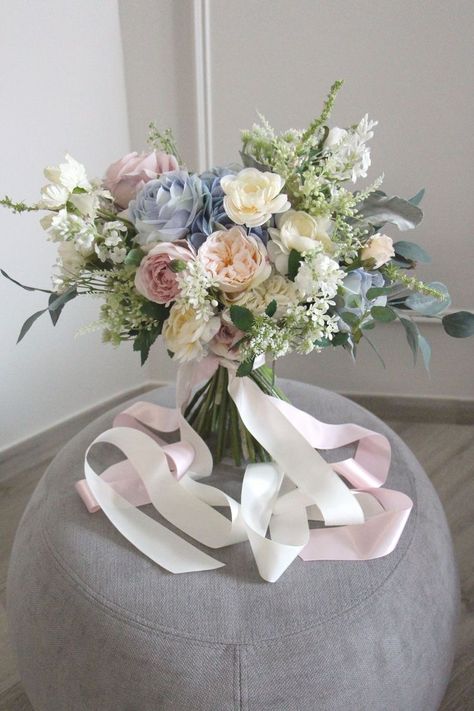 Creative Floral Arrangements, Pastel Blue Wedding, Pastel Wedding Theme, Blue And Blush Wedding, Moon Flowers, Pastel Wedding Flowers, Pastel Bouquet, Blush Wedding Flowers, Wedding Bouquets Bride