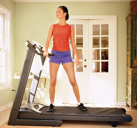 Side Stepping Treadmill Strength Move Walking Treadmill Workout, Workout Treadmill, Best Treadmill Workout, Workout Squats, Walking Treadmill, Incline Treadmill, Running Marathon Training, Elliptical Workout, Good Treadmills