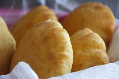 Fried Bakes Recipe - How to Make Fried Bakes Guyanese Bake Recipe, Guyanese Bake, Fried Bakes, Fried Bake, Bake And Saltfish, Guyana Food, West Indian Recipes, Guyanese Food, Trinidad Food