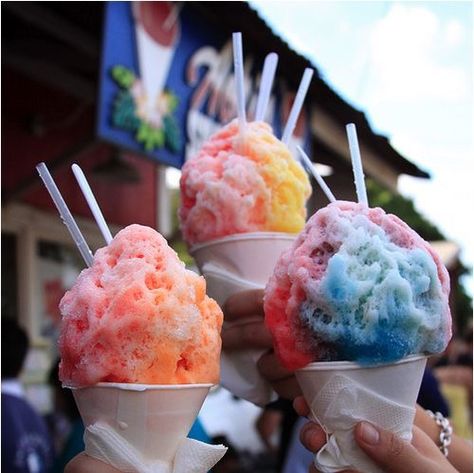 Snow Cone Stand, Hawaiian Shaved Ice, Sno Cones, Italian Ice, Snow Cones, Shaved Ice, Frozen Desserts, Cute Food, Aesthetic Food