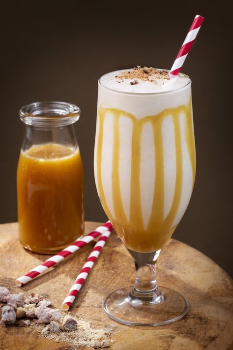 Butterscotch Milkshake Butterscotch Aesthetic, Butterscotch Milkshake, Butterscotch Shake, Homemade Butterscotch, Butterscotch Sauce, Milkshake Recipe, Milkshake Recipes, Milk Shake, Texas City