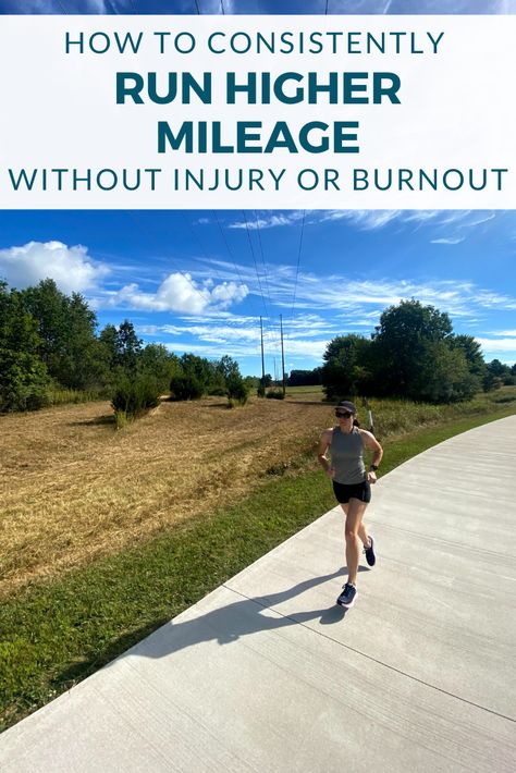 Marathon Workouts, Running Injury Prevention, Running Advice, Half Marathon Motivation, Beginner Half Marathon Training, Running Ideas, Hill Workout, Running Group, Runners Workout