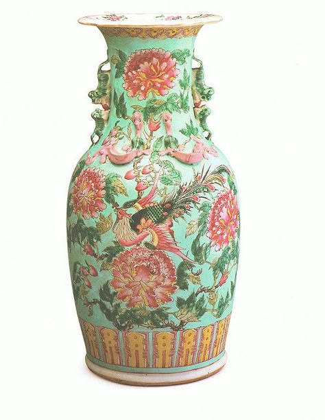 Baba Nyonya House, Nyonya Design, Chinese Porcelain Pattern, Malaysian Art, Baba Nyonya, Curing Salt, Paris Chateau, Colorful Cottage, Crazy Rich Asians