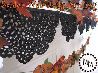 Spider Web Doily, Doily Banner, Doily Bunting, Bunting Tutorial, Halloween Bunting, Halloween Mantel, Halloween Sewing, Fun Halloween Crafts, Bunting Garland