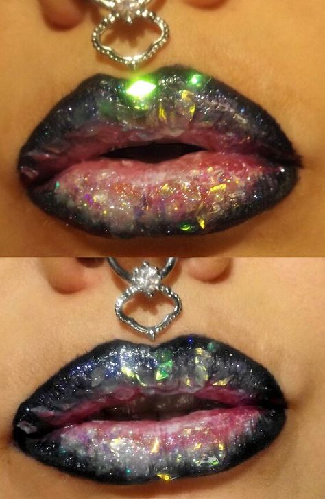 Geode lips Makeup Challenge Ideas, Lips Contour, Galaxy Makeup, Makeup Challenge, Lip Art Makeup, Liquid Latex, Crystal Lips, Challenge Ideas, Makeup Challenges