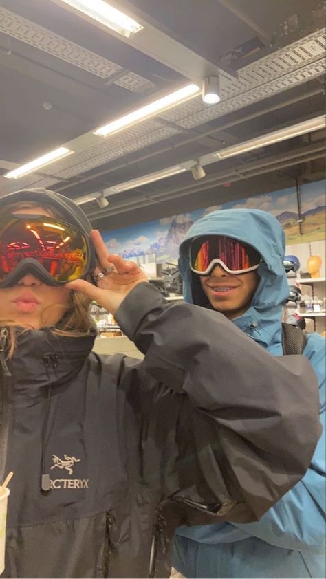 Ski Fits, Ski Fit, Ski Pics, Ski Glasses, Ski Aesthetic, Ski Bums, Go Skiing, Snow Trip, Snow Girl