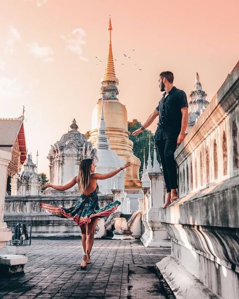 @freeoversea  #travel #couple #thailand #temple #asia #beautiful #instagram #photography #sunrise #best #bloggers Couple Thailand, Thailand Temple, Thailand Pictures, Thailand Photos, Koh Chang, Bangkok Hotel, Bangkok Travel, Ao Nang, Aesthetic Couple