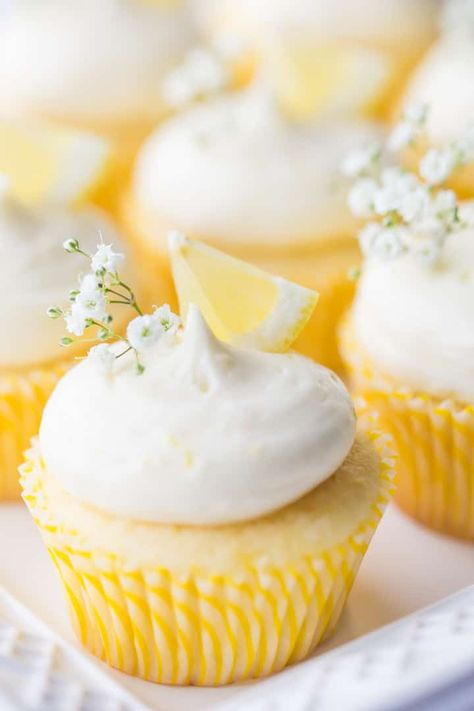 Curd Filling, Lemon Cream Cheese Frosting, Lemon Cream Cheese, Lemon Curd Filling, Spring Cookies, Lemon Cupcakes, Chocolate Wedding Cake, Easter Cupcakes, Lemon Cream