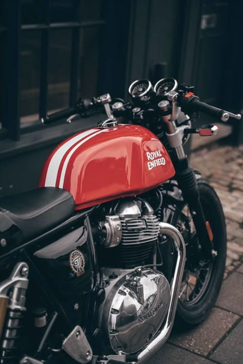 Gt 650 Wallpaper Hd, Re Continental Gt 650 Wallpaper, Gt 650 Wallpaper, Continental Gt 650 Modified Wallpaper, Royal Enfield Hd Wallpapers, Royal Enfield Wallpapers, Gt 650, Enfield Bike, Custom Motorcycles Bobber