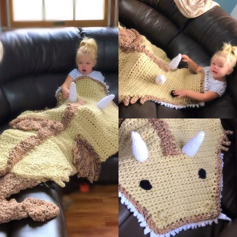 Crochet Dragon Snuggle Sack Blanket by MommaMarvelousShoppe on Etsy Dinosaur Pillow, C2c Blanket, Crochet Dinosaur Patterns, Baby Boy Crochet Blanket, Dinosaur Blanket, Crochet Baby Cocoon, Crochet Blanket Pattern Easy, Crocheted Blanket, Crochet Dinosaur