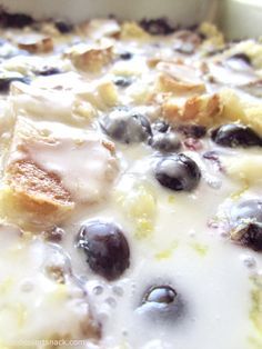 Lemon Blueberry Bread Pudding Recipe, Blueberry Muffin Bread Pudding, Lemon And Blueberry Recipes, Lemon Blueberry Desserts, Lemon Bread Pudding Recipe, Blueberry Bread Pudding Recipe, Lemon Bread Pudding, Blueberry Bread Pudding, Best Bread Pudding Recipe