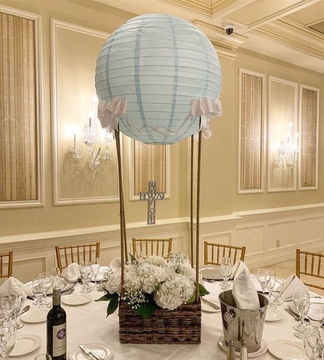 Christening Centerpieces Boy, Christening Centerpieces, Baptism Decorations Boy, Baptism Decorations Girl, Christening Balloons, Bautizo Ideas, Ideas Bautizo, Baptism Centerpieces, Baby Boy Decorations