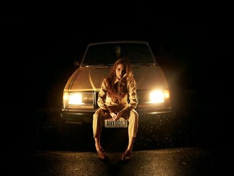 Car Light Photography, Car Headlight Photoshoot, Headlights Photoshoot, Car Lights At Night, Night Photography Portrait, Fashion Week Inspiration, Photography Night, Night Portrait, Night Shot