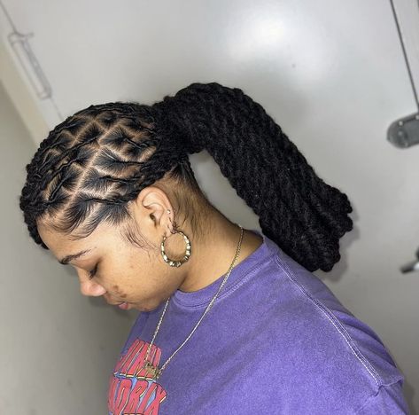 Graduation Hairstyles With Cap Locs, 2 Stand Twist Locs Styles, Dreads Black Women Styles, Loc Knots Styles Short, Female Locs Hairstyles, Loc Low Ponytail Styles, Starterlocs Hairstyles, Dreadlock Hairstyles Medium Length, Colorfull Nails 2023