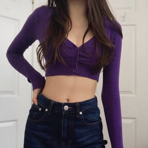 Purple Crop Top Outfit, Violeta Aesthetic, Purple Cropped Cardigan, Crop Top Outfit, Purple Crop Top, Dark Outfits, Aesthetic Fits, Purple Outfits, Top Outfit