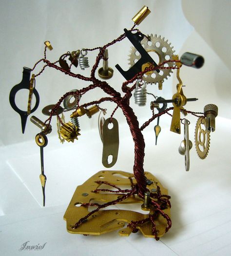 Steampunk tree by Inwiel.deviantart.com Old Alarm Clock, Steampunk Tree, Artstyle Ideas, Earth Projects, Clock Craft, Steampunk Stuff, Steampunk Decor, Steampunk Gears, Steampunk Wedding