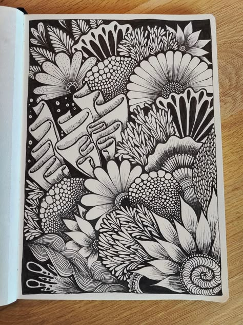 Beautiful Zentangle Art, Black Pen Drawing Artworks, Zentangle Art Ideas Creative, Zentagle Drawing Ideas, Zentangle Art Colorful, Zentangle Nature, Patterns Drawing, Doodling Art, Arte Doodle