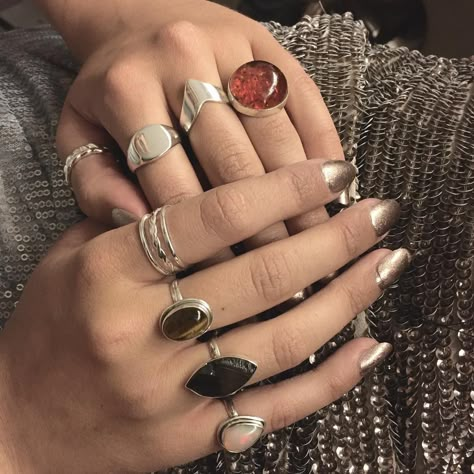 Grunge Jewelry, Indie Jewelry, Nail Ring, Nail Jewelry, Dope Jewelry, Funky Jewelry, Mode Inspo, Hand Jewelry, Jewelry Inspo