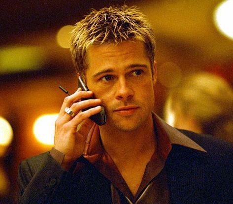 Brad Pitt Oceans 11, Troy Brad Pitt, Brad Pitt Hairstyles, Brad Pitt Oceans, Brad Pitt Long Hair, Braids Bangs, Brad Pitt Hair, Oceans 11, Buzz Cuts