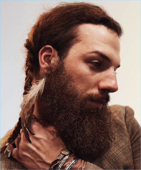 Phil Sullivan serves up braids inspired by Willie Nelson. Uncut Hair, Long Hair Trends, Cool Mens Haircuts, Men's Long Hairstyles, Gq Style, 90s Hairstyles, Hair Styles 2017, Hairstyles For Men, Mens Hairstyles Short