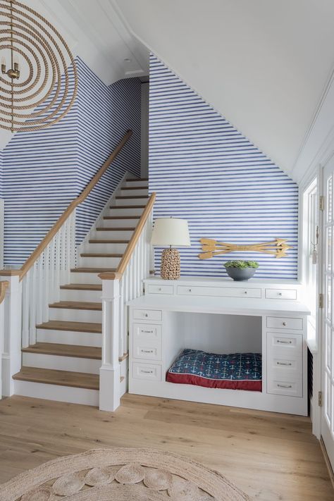 Cape Cod Interiors, Patrick Ahearn Architect, Beach House Room, Patrick Ahearn, Nantucket Cottage, Boston Interiors, Boston Design, Dream Beach Houses, Cape House