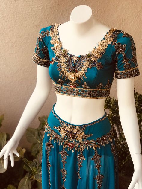 Arabian Ballet Costume, Nutcracker Ballet Costumes Arabian, Nutcracker Arabian Costume, Arabian Dance Costume, Arabian Costume, Dancer Dress, Belly Dance Outfit, Disney Princess Fashion, Competition Costumes