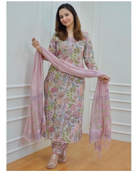 Printed Cotton Suit Designs, Afghani Suit, Afghani Pants, Simple Indian Suits, Cotton Suit Designs, Suit Neck Designs, Bollywood Suits, Indian Tops, A Line Kurti