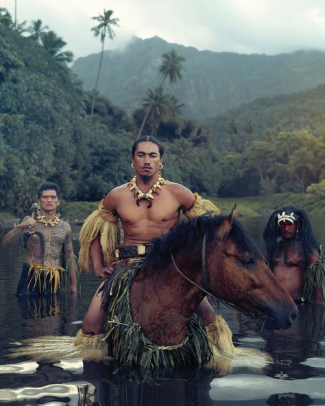 Jimmy Nelson, Polynesian People, Marquesas Islands, Polynesian Men, Marquesan Tattoos, Polynesian Culture, People Of The World, World Cultures, A Horse