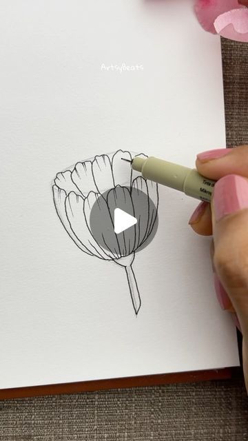 Flower Art Step By Step, How To Sketch Flowers Step By Step, Drawing Flowers Doodles, How To Draw A Simple Flower, How To Draw A Flower Step By Step, Pencil Flower Drawings, How To Draw A Flower, Flower Sketches Simple, How To Draw Flowers Step By Step