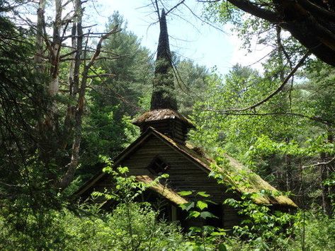 Pioneer Village, Dnd Campaign, Dnd Ideas, Abandoned Amusement Parks, Indian Village, Park In New York, Adirondack Mountains, Character Aesthetics, Building For Kids