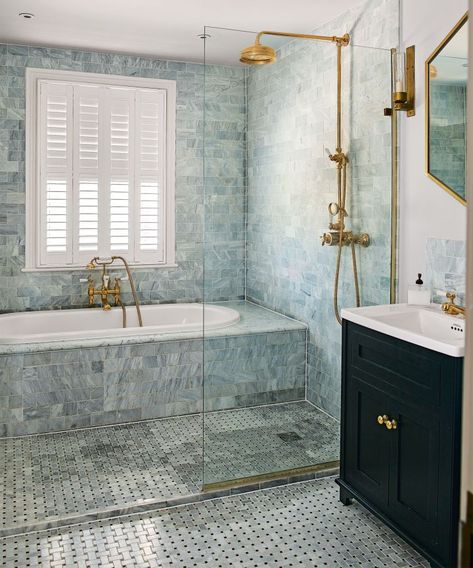 Wet Room Bathroom, Bathroom Showers, Farmhouse Shower, Edwardian House, Great Bathrooms, Gold Fixtures, Wet Room, Bathroom Ceiling, Large Shower