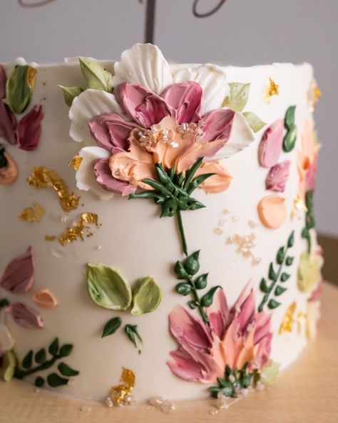 Brown Butter Cake, Textured Buttercream, Knife Techniques, Repeat Design, Wildflower Baby Shower, Gateaux Cake, Cake Decorating Designs, Painted Cakes, Pretty Birthday Cakes