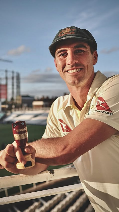 Cricket Australia Wallpaper, Test Cricket Aesthetic, Pat Cummins Aesthetic, Pat Cummins Srh, Pat Cummins Wallpaper, Cricket Aesthetic Wallpaper, Portraits Pics, Cricket Pictures, Cricket Aesthetic