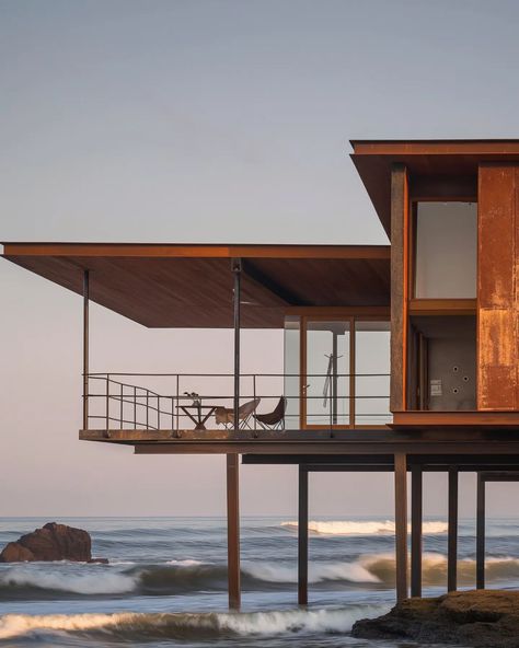 surf shack #imagine #midjourney #aiart #aidesign #aiarchitecture #surf #surfshack West Coast House, Australian Beach House, Bungalow Ideas, Coast House, Australian Beach, Surf House, Surf Shack, Beach Shack, West Coast