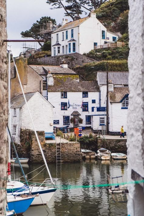 Polperro Cornwall, Travel Aesthetics, Visit Uk, Skye Scotland, Devon And Cornwall, Cornwall England, West Country, Places Of Interest, Rolling Hills