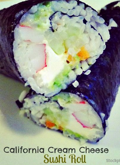 How to make a California Cream Cheese Sushi Roll California Roll, Sushi Roll, Sushi Recipes, Sushi Rolls, Asian Cooking, Asian Food, Roll On, Japanese Food, Seafood Recipes