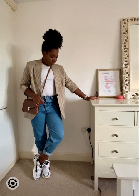 Ngl, I got my outfit inspiration from Pinterest 😝 styling these adidas chunky trainers with jeans, a white tshirt and blazer. Plus my cross body bag I’ve had for centuries and never used 🤦🏾‍♀️ autumn is here friends! #ltkxadidas Follow my shop @ellelinton on the @shop.LTK app to shop this post and get my exclusive app-only content! #liketkit #LTKshoecrush #LTKeurope @shop.ltk https://liketk.it/4lKtS Astir Shoes Outfit, Dad Trainers Outfit, Adidas Astir Outfit, Chunky White Sneakers Outfit, Chunky Trainers Outfit, Astir Shoes, Chunky White Sneakers, Outfit With Jeans, White Sneakers Outfit